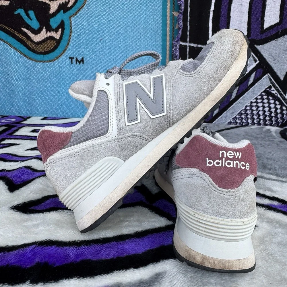 Size M6/W7.5 - New Balance 574 U574KBR Mens‎ Gray Suede Sneakers